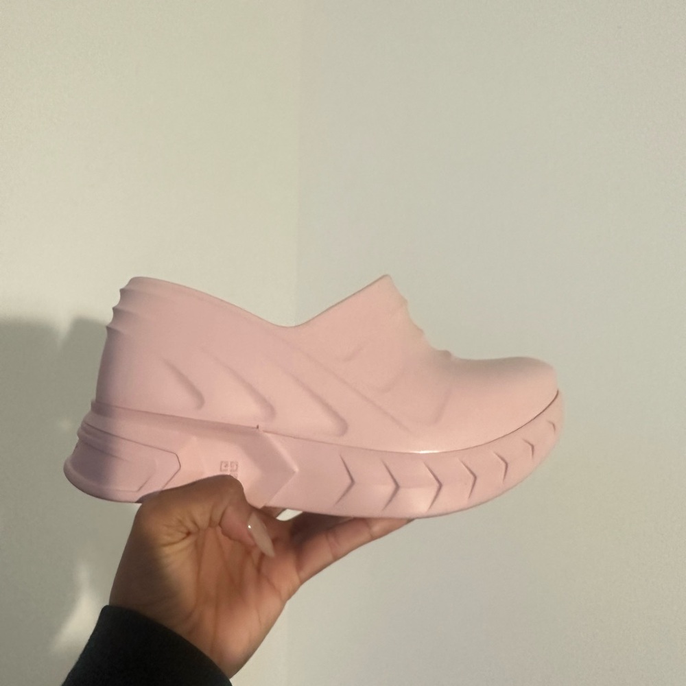 Givenchy Marshmallow Wedge